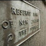 RBNZ İleriye Dönük Sinyal Vermedi!